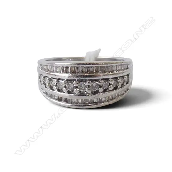 9CT WHITE GOLD 3x ROW SET DIAMOND RING 4.74gms SIZE L