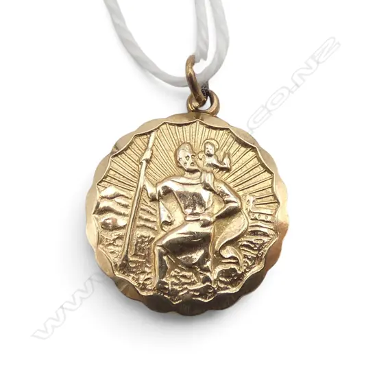 9ct SAINT CHRISTOPHER PENDANT 2.55gms