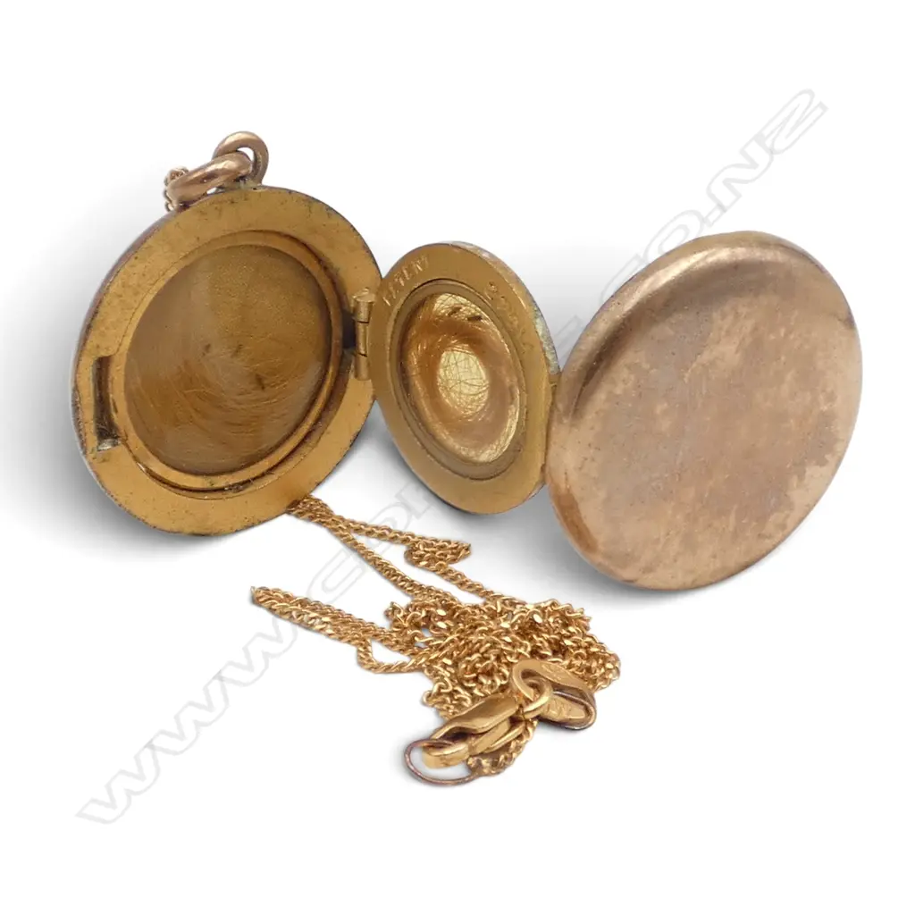 ASSTD 9CT GOLD ITEMS 8.68gms Image 1++