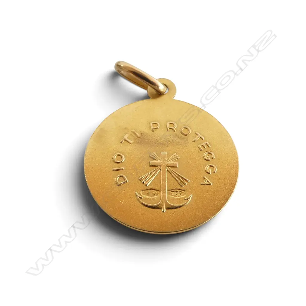 18ct GOLD PENDANT 3.36gms Image 1++