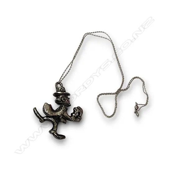 STERLING SILVER CHAIN W NOTRE DAME FIGHTING IRISH LEPRECHAUN MASCOT PENDANT