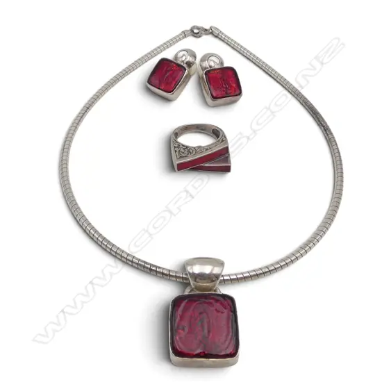STG SILVER & ENAMEL PENDANT NECKLACE & EARRING SET + MODERN SILVER RING SIZE S