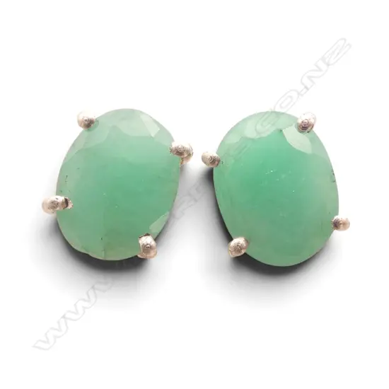 PR SILVER & MILKY EMERALD EARRINGS
