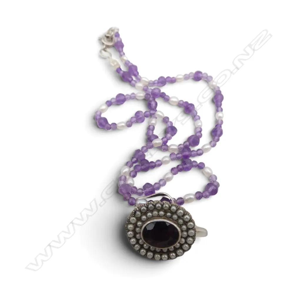AMETHYST/PEARL NECKLACE AND PENDANT/BROOCH Image 1++