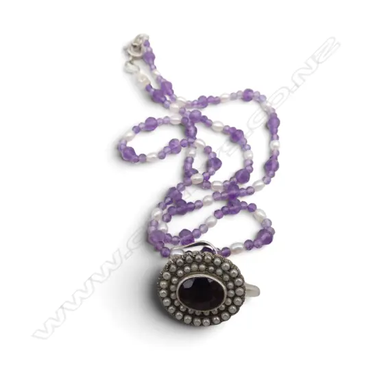 AMETHYST/PEARL NECKLACE AND PENDANT/BROOCH