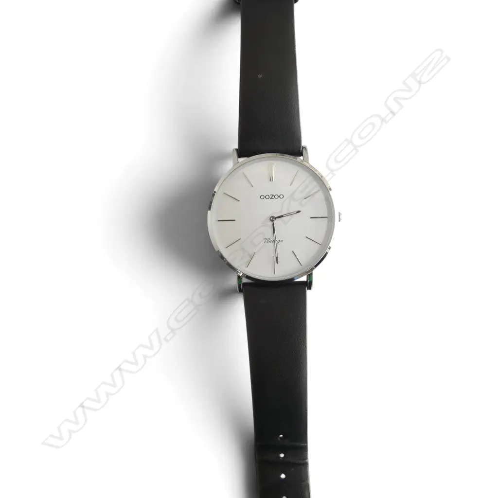 OOZOO MENS WRIST WATCH, BOXED Image 1++