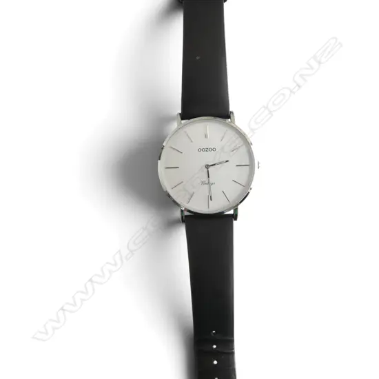 OOZOO MENS WRIST WATCH, BOXED