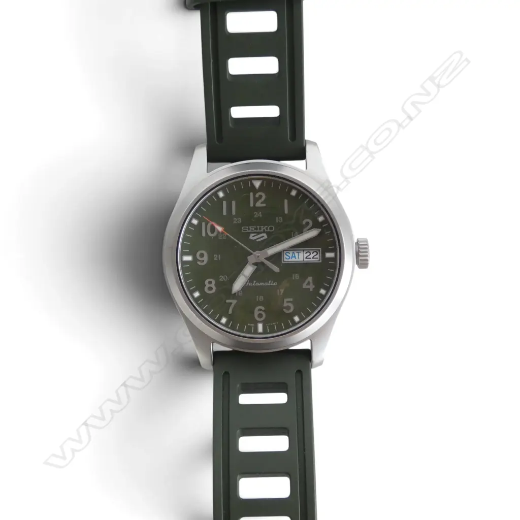 SEIKO WRIST WATCH, BOXED - AUTOMATIC Image 1++