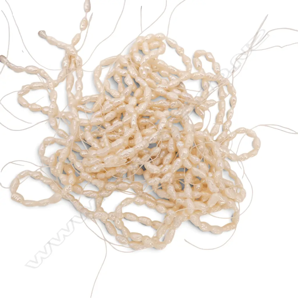 4 STRANDS OF FRESH WATER PEARLS  Image 1++