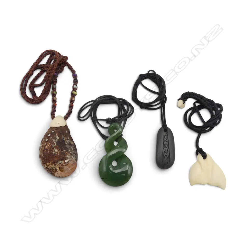 4 PENDANT NECKLACES; POUNAMU, PAUA, BONE & STONE Image 1++