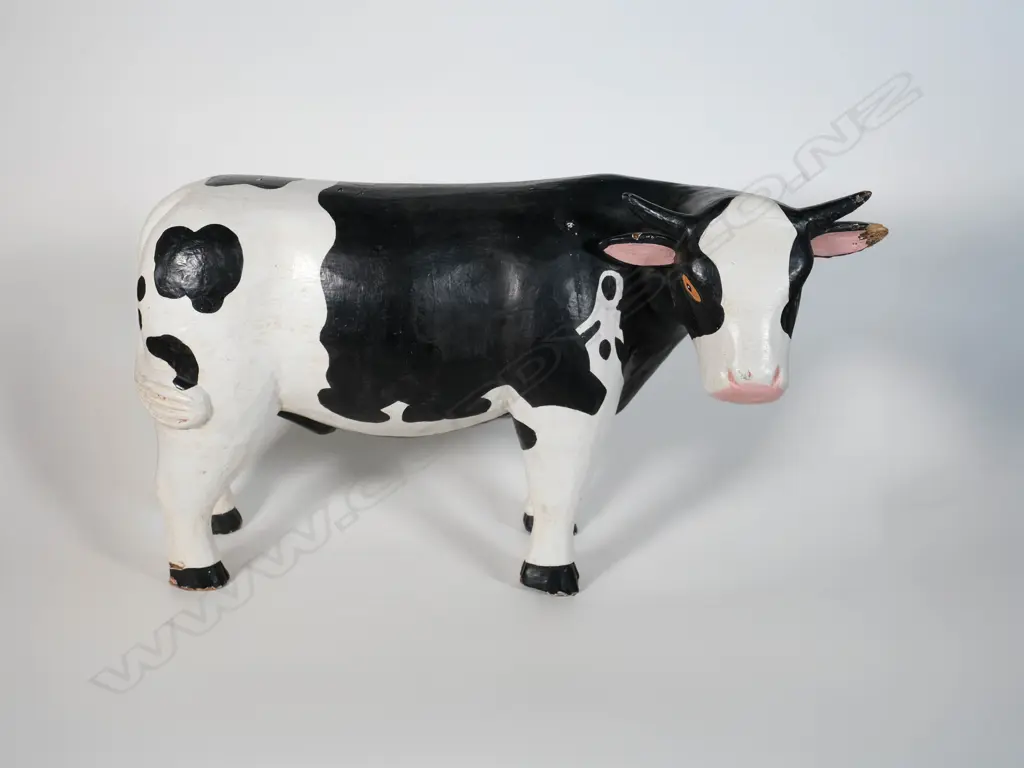 Vintage Carved & Painted Wooden Folk Art Bull Image 1++