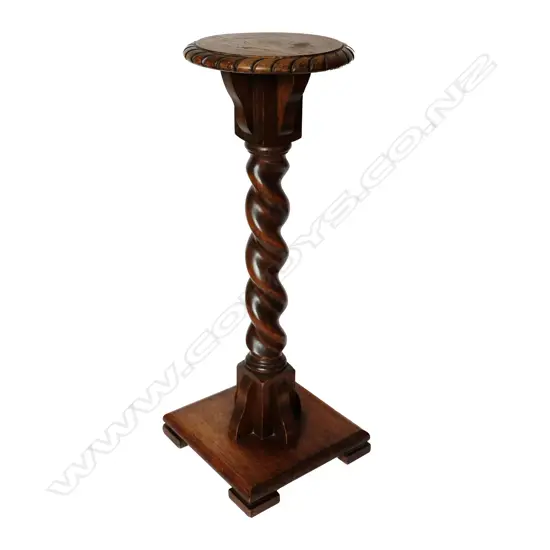 Impressive Barley Twist Victorian Oak Torchere 340  x 340 x 905mm