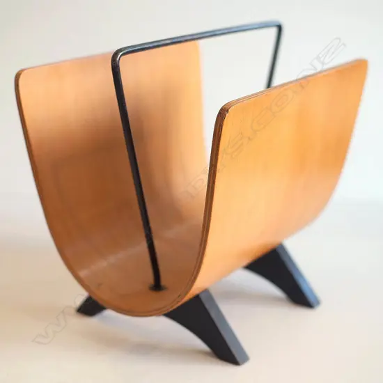 Garth Chester (1916-1968) - Bent Rimu Ply Mid-Century Magazine Rack