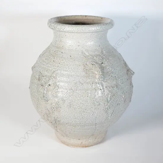 Potter Unknown - Salt glaze floor pot with wolf masks