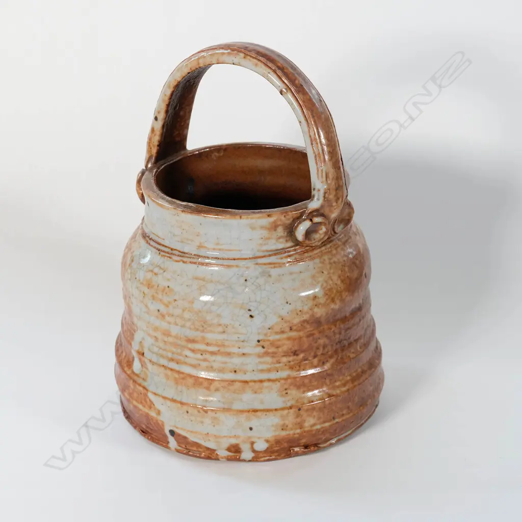 Barry Hockenhull - Shino glaze basket form vase Image 1++