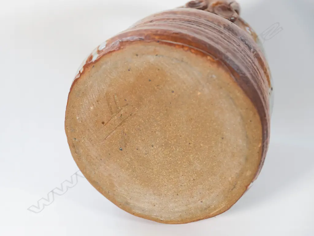 Barry Hockenhull - Shino glaze basket form vase Image 1++