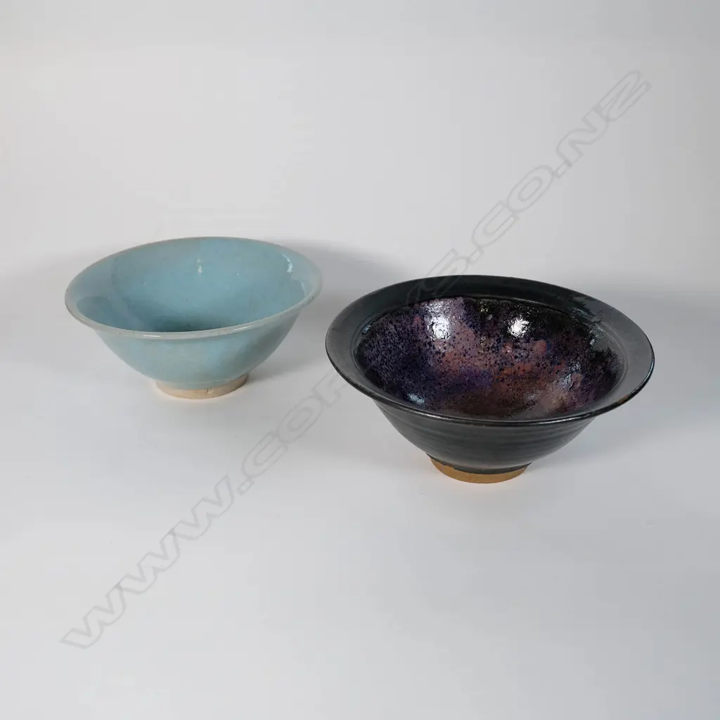 Peter Stichbury (1924-2015) - Two bowls Image 1++