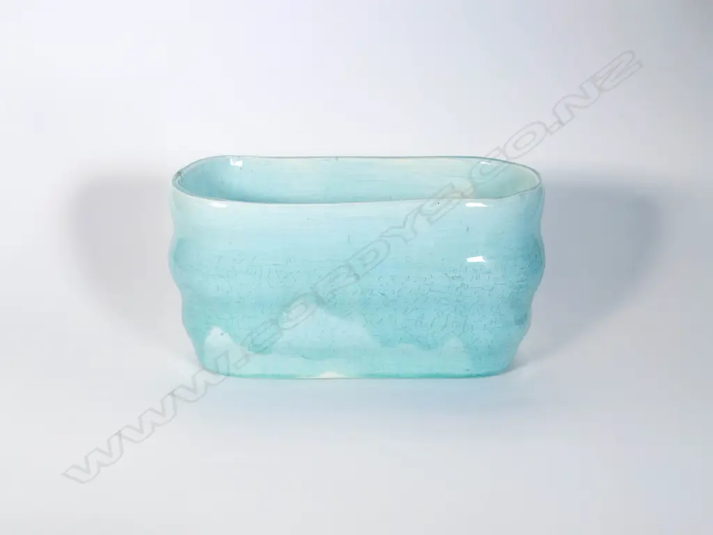 Briar Gardner (1879–1968) - Large trough vase Image 1++