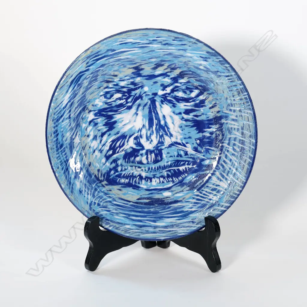 Naomi Allan - untitled (Face) - glazed ceramic with stand c. 2019 dia. 225mm Image 1++