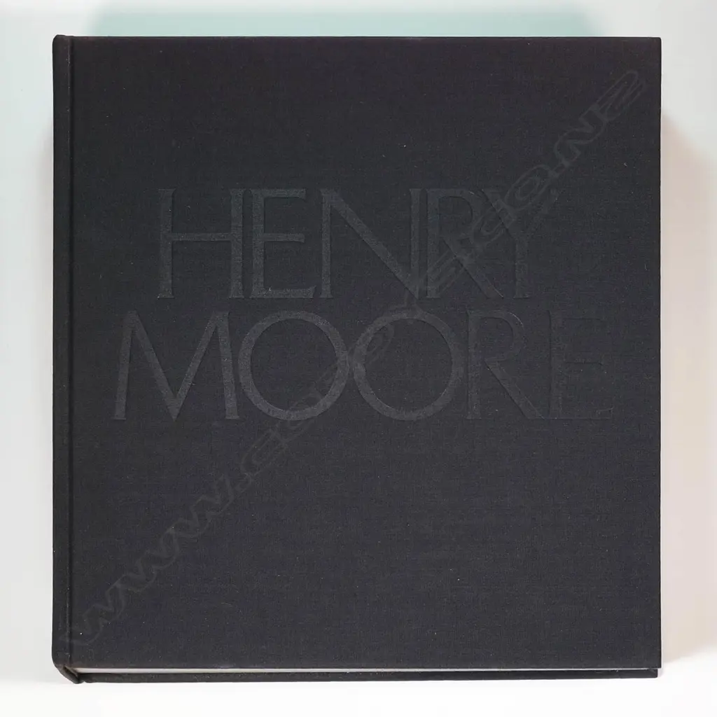 Henry Moore - Sculpture and Environment 1977 Image 1++