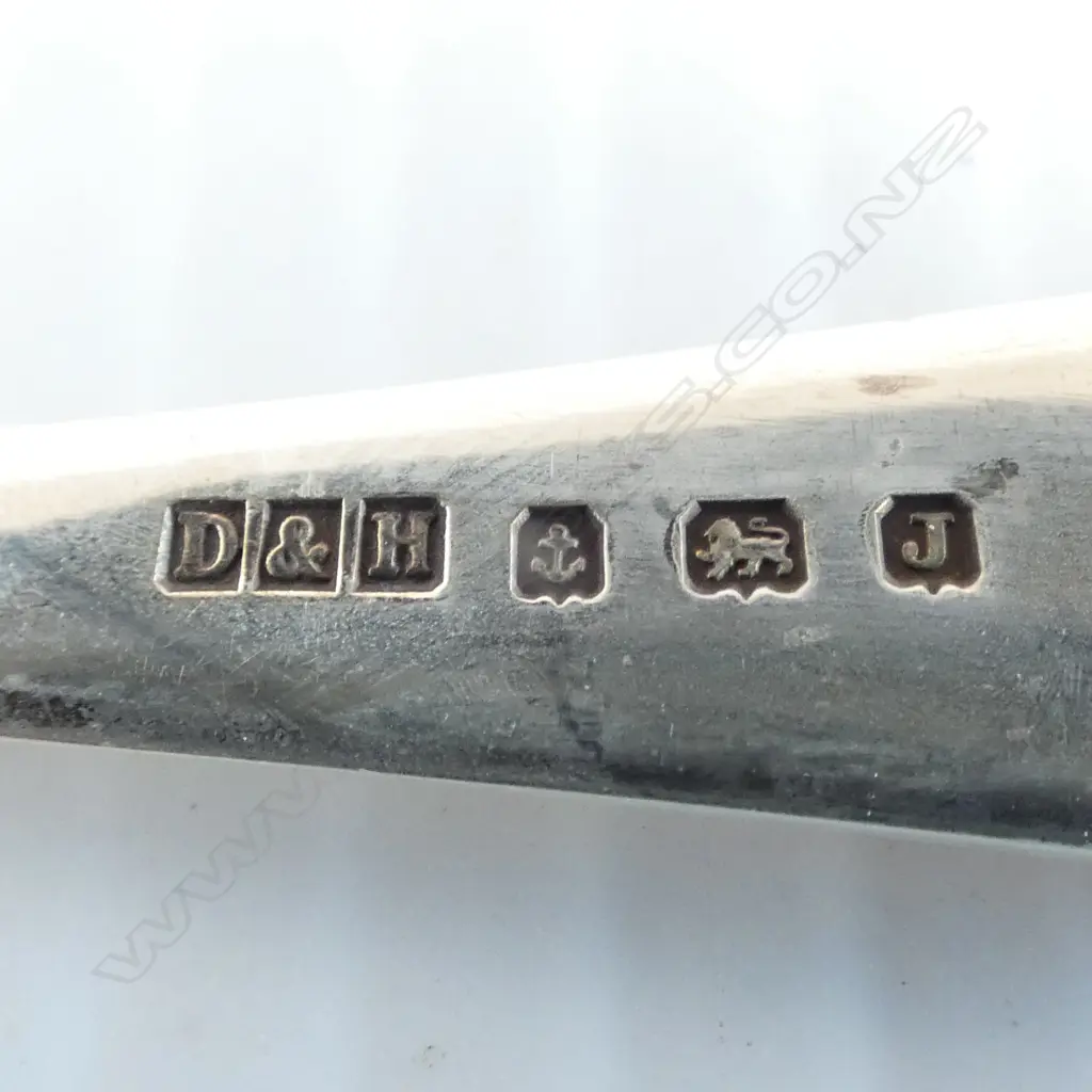 6 STG SILVER CAKE FORKS, B'HAM 1933, 116gms CASED Image 1++