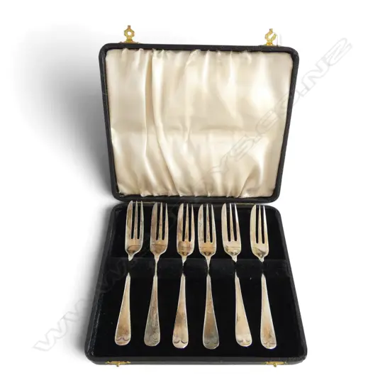 6 STG SILVER CAKE FORKS, B'HAM 1933, 116gms CASED