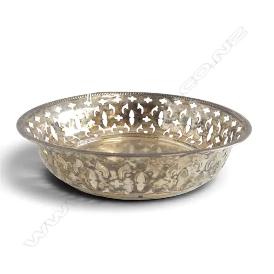 STG SILVER DISH 160mm dia 98gms