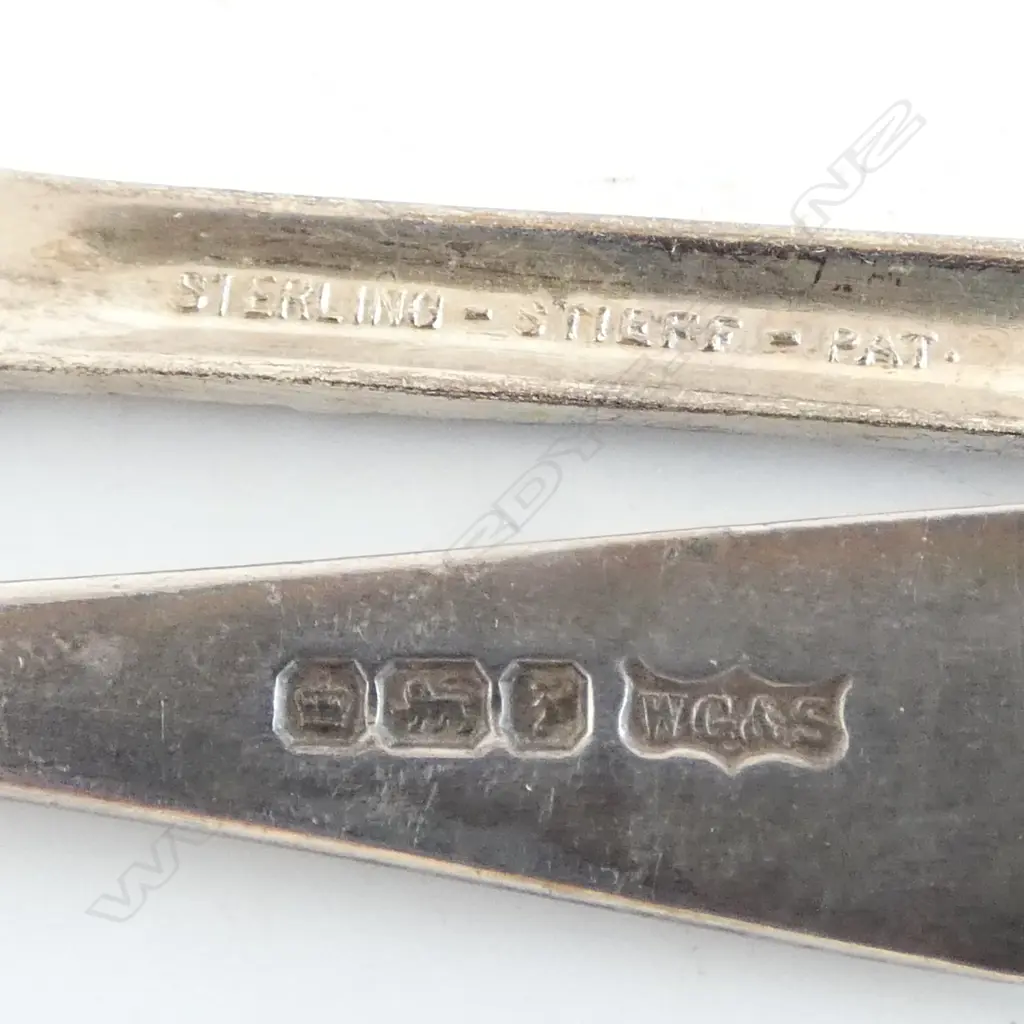6 PCES STG SILVER CUTLERY + 750 NAPKIN RING 103gms Image 1++