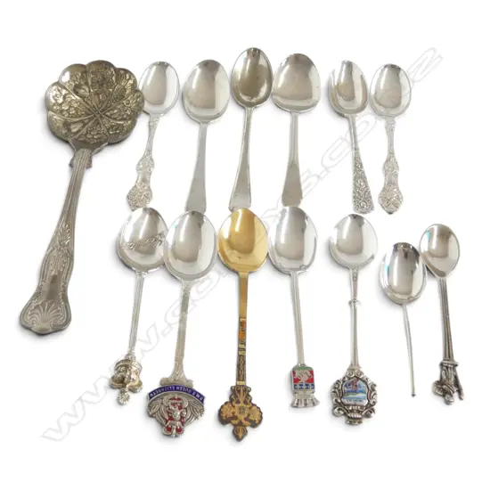 ASST. CUTLERY INCL. 4 STG SILVER TEASPOONS, 44gms