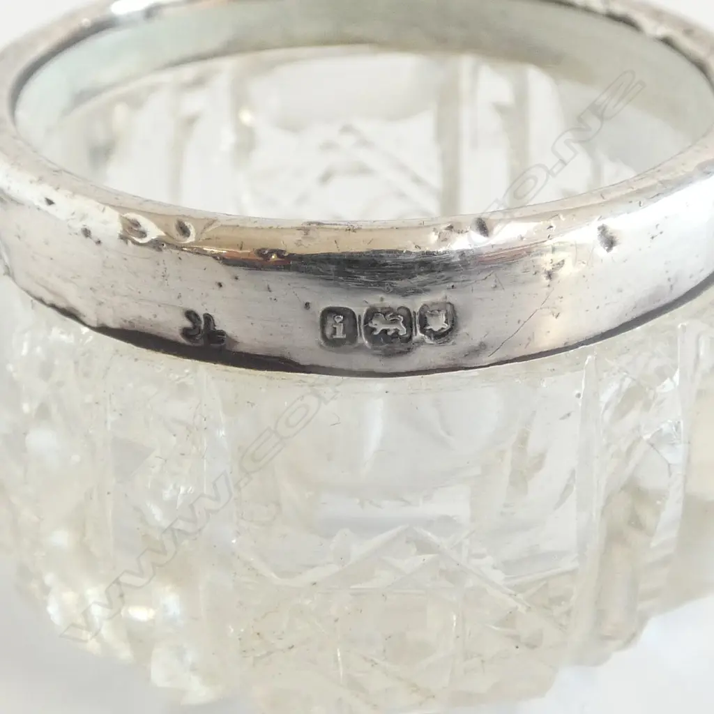 10PCS STG SILVER HALLMARKS - VASE, 2 SALTS, 5 MANICURE, HATPIN, BOOTHOOK SOME DENTS, H.150MM (VASE) Image 1++
