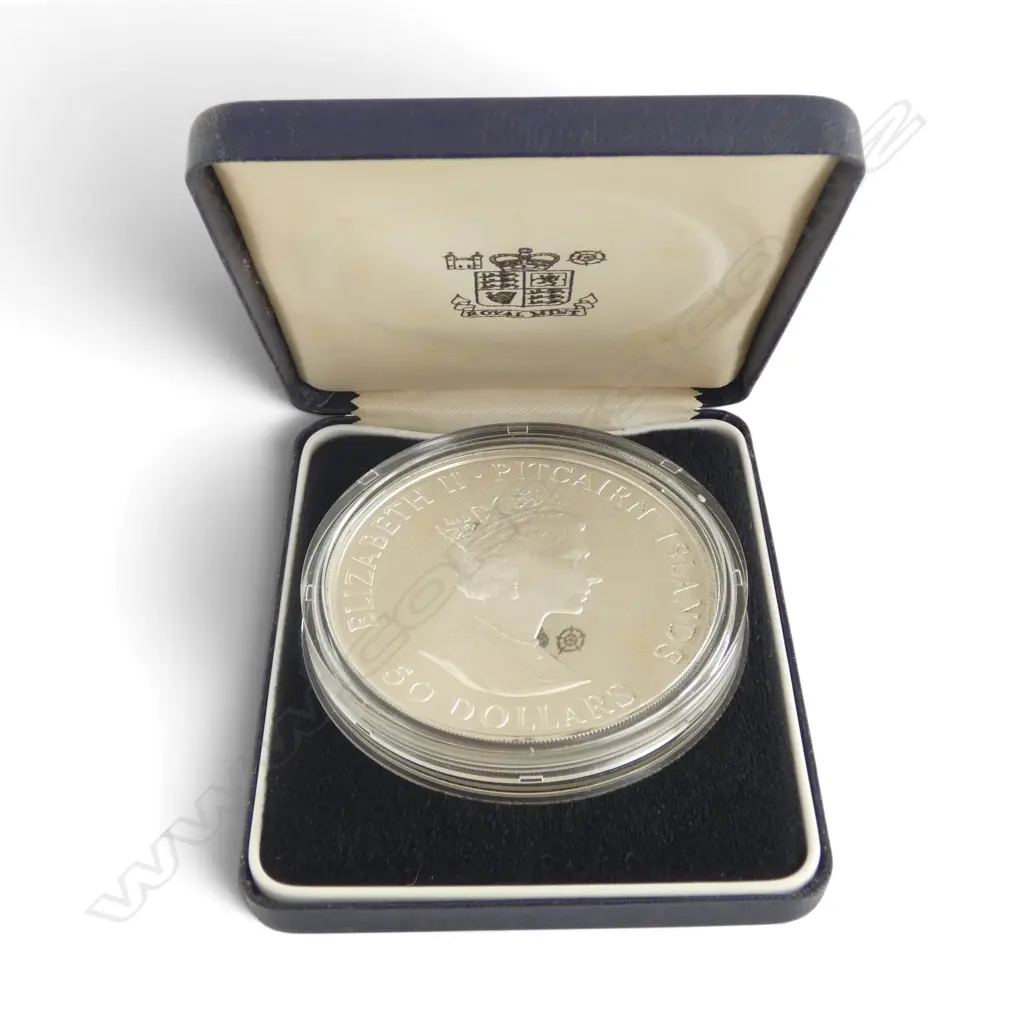 PITCAIN $50 .999 SILVER PROOF HMAV BOUNTY COIN 155gms Image 1++