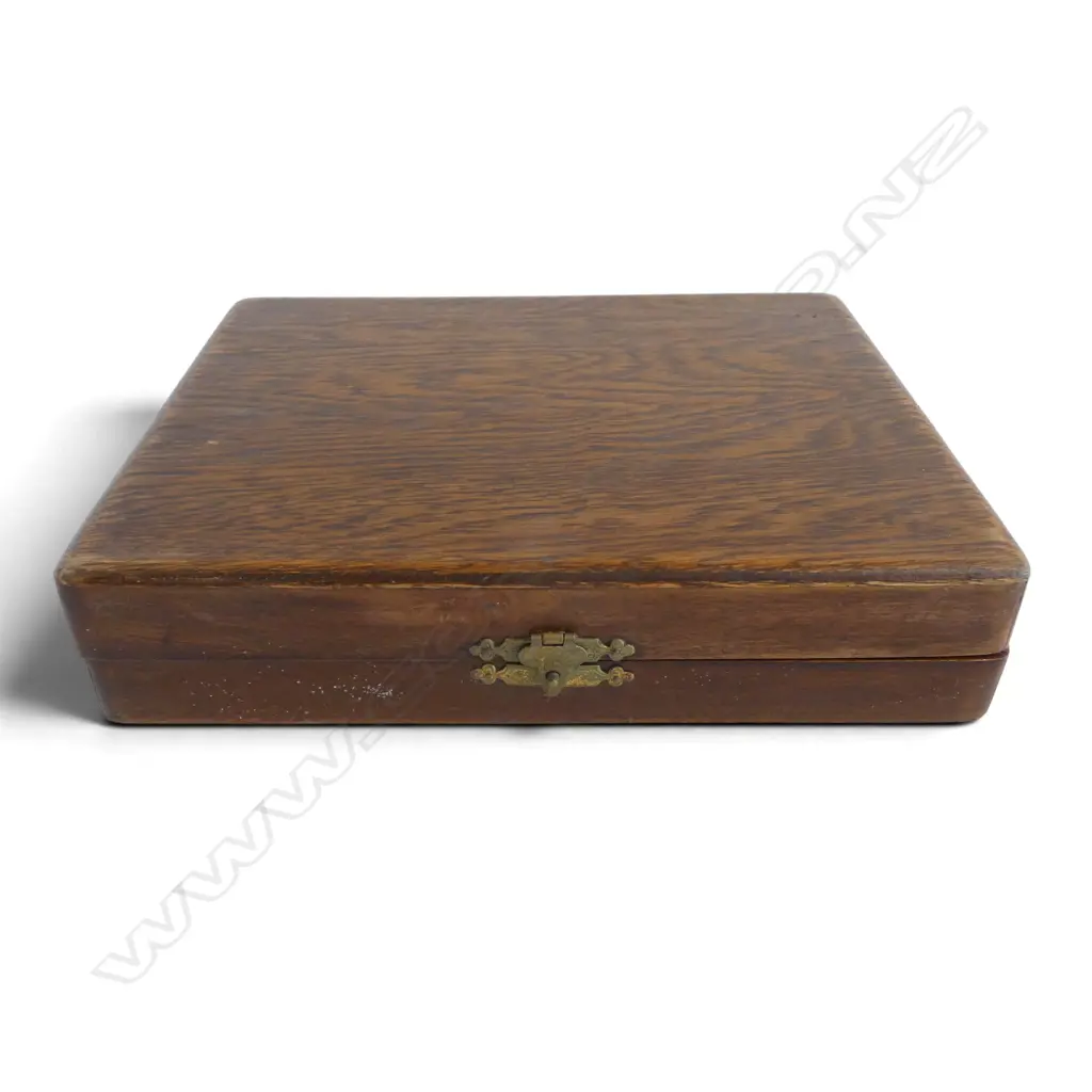 OAK CASED 6 PLACE FISH SET casein handles  Image 1++