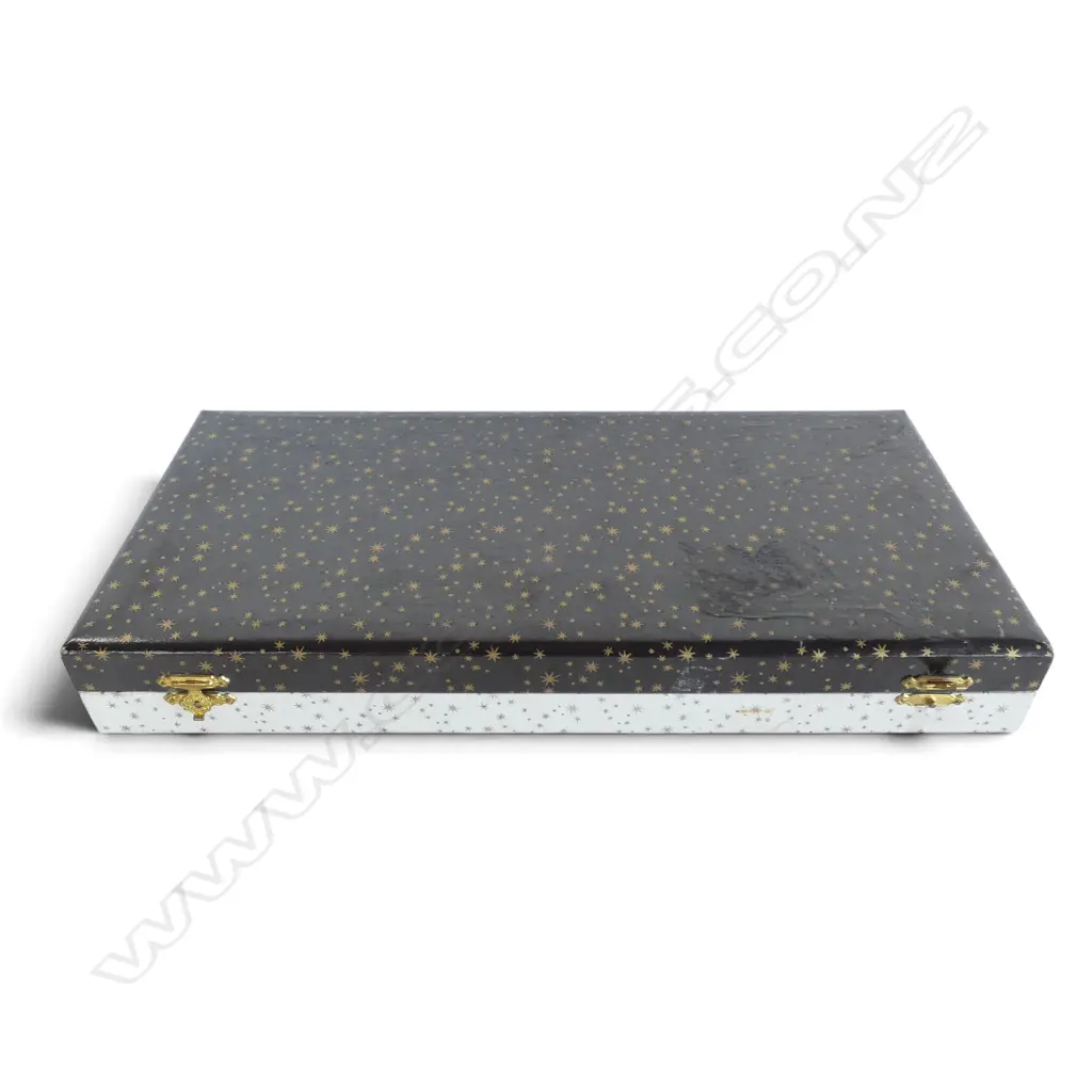 BOXED DESERT CUTLERY SET W.350mm Image 1++