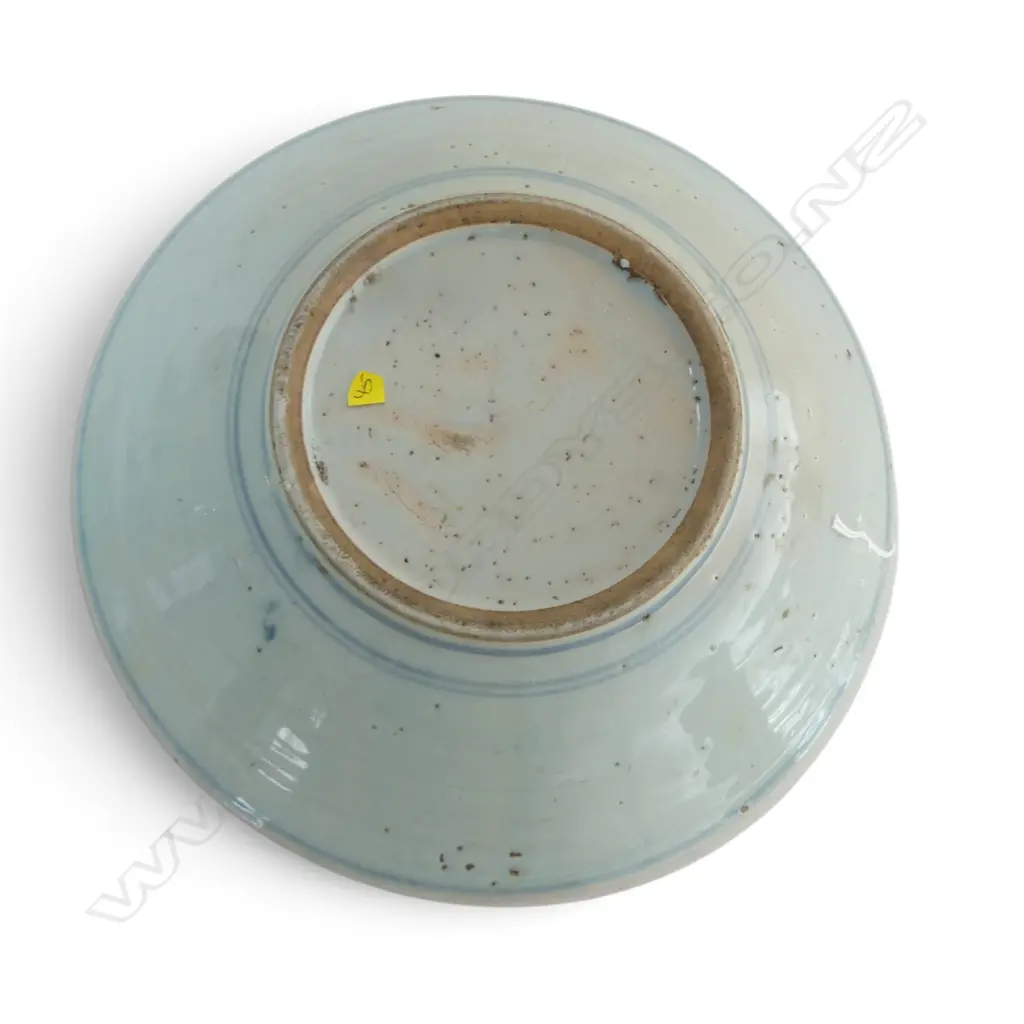 19thC 'COUNTRY MING' CHINESE FOOD BOWL stamped and painted designs in underglaze blue, H.62mm D.285mm Image 1++