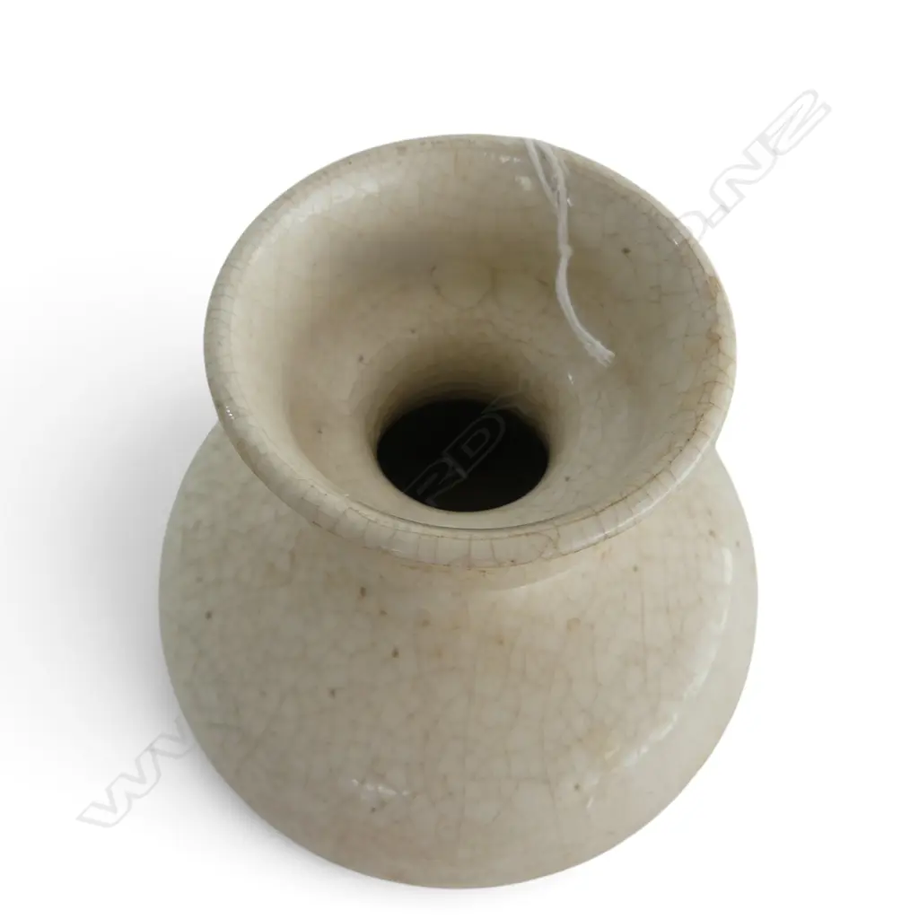 WHITE GLAZED VASE H.110mm Image 1++