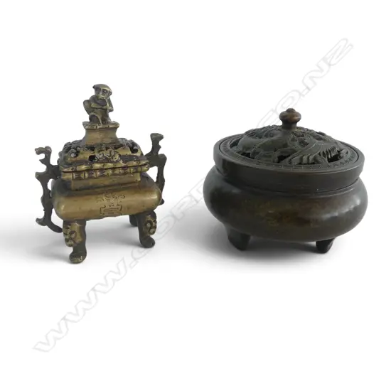2 ORIENTAL BRONZE LIDDED INCENSE BURNERS H.85mm