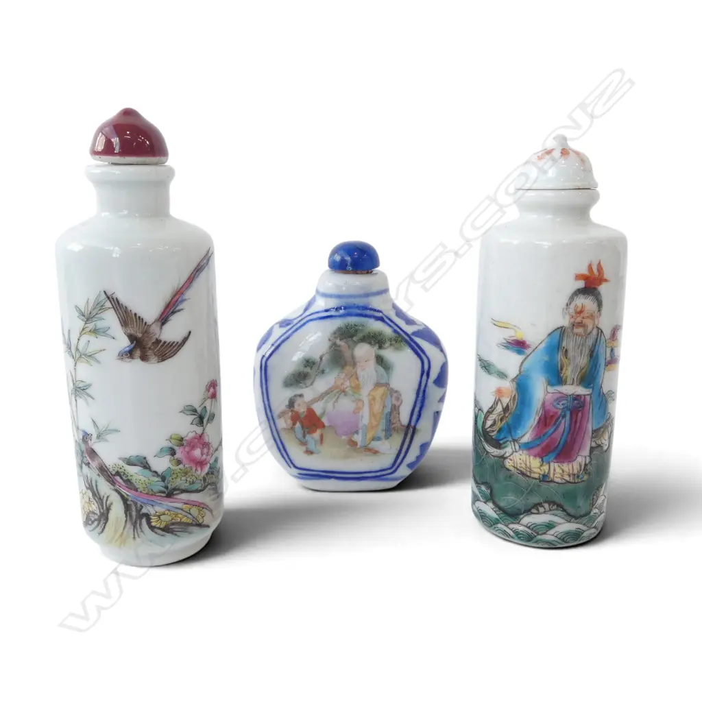 3 ORIENTAL SNUFF BOTTLES H.90mm Image 1++