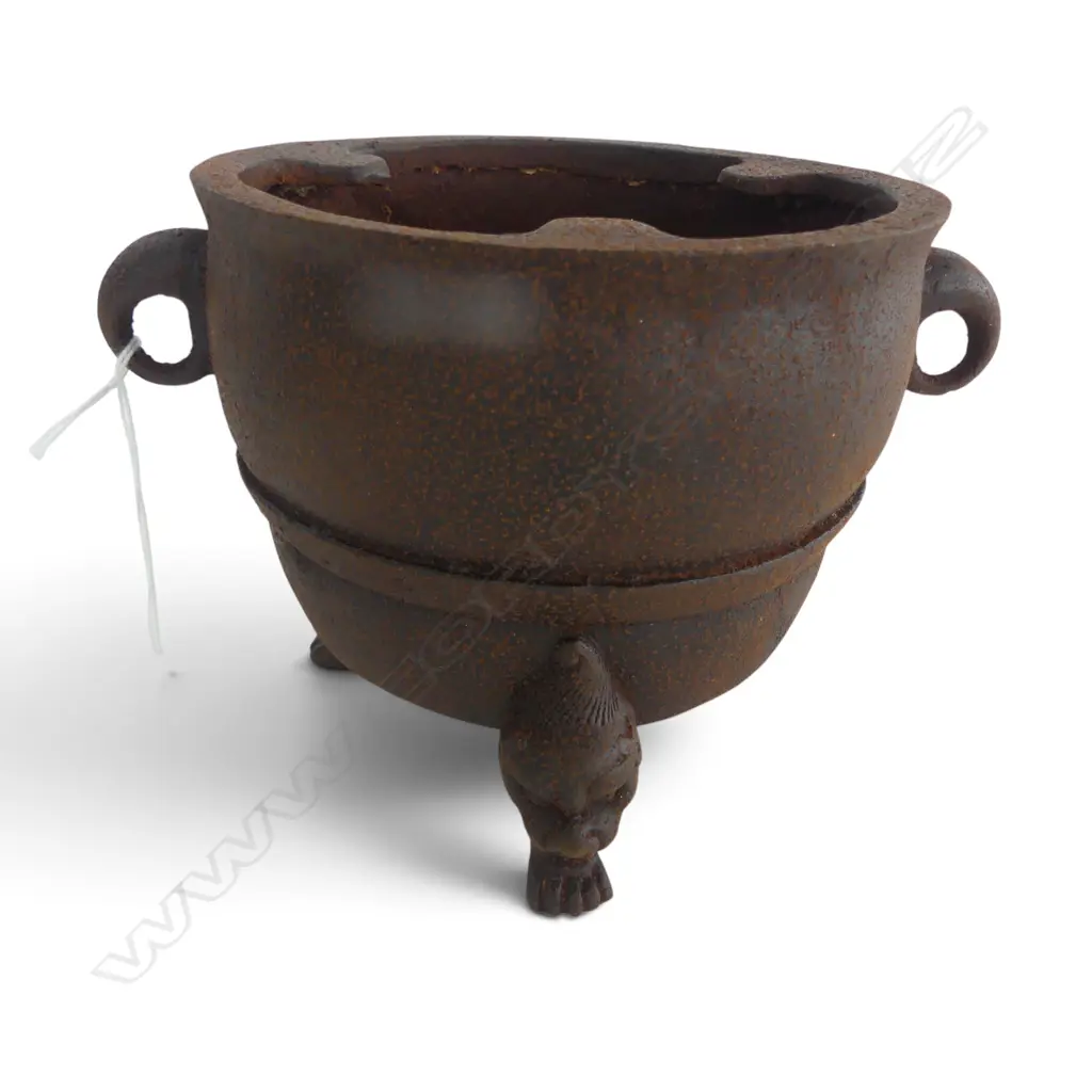 CHINESE CAST IRON TEA BRAZIER H.130mm Image 1++