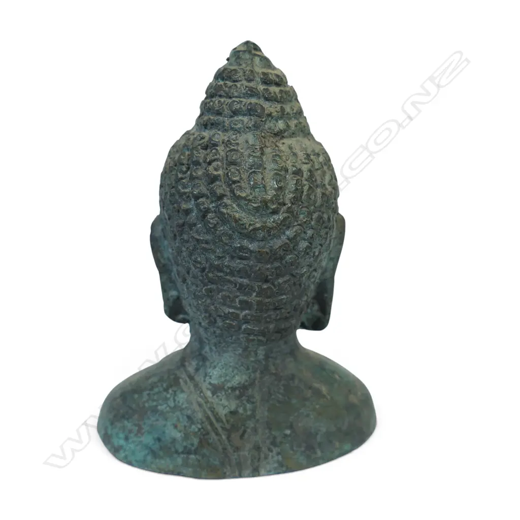 KHMER STYLE CAST BRONZE MEDITATIVE BUDDHA HEAD WITH VERDIGRIS FINISH, AGED PATINA, 80 X 100MM Image 1++