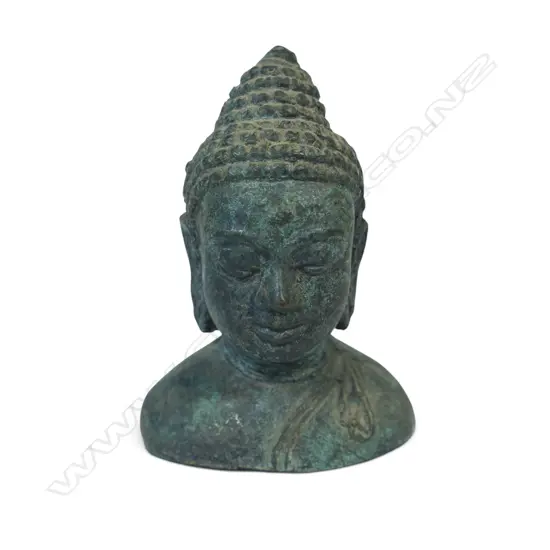 KHMER STYLE CAST BRONZE MEDITATIVE BUDDHA HEAD WITH VERDIGRIS FINISH, AGED PATINA, 80 X 100MM