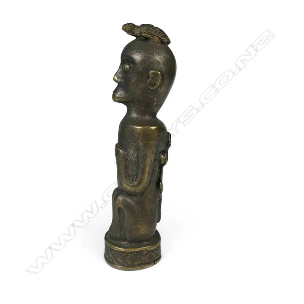 WEST AFRICAN METAL ANCESTOR FIGURE WITH LIZARD (SPIRIT MESSENGER) & TURTLE ON HEAD (SYMBOLE OF WISDOM) H.150MM Image 1++