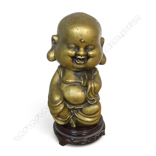 CAST BRASS LAUGHING BUDDHA (BUDAI) ON A WOODEN BASE, SYMBOLE OF HAPINESS & GOOD FORTUNE, H.220MM