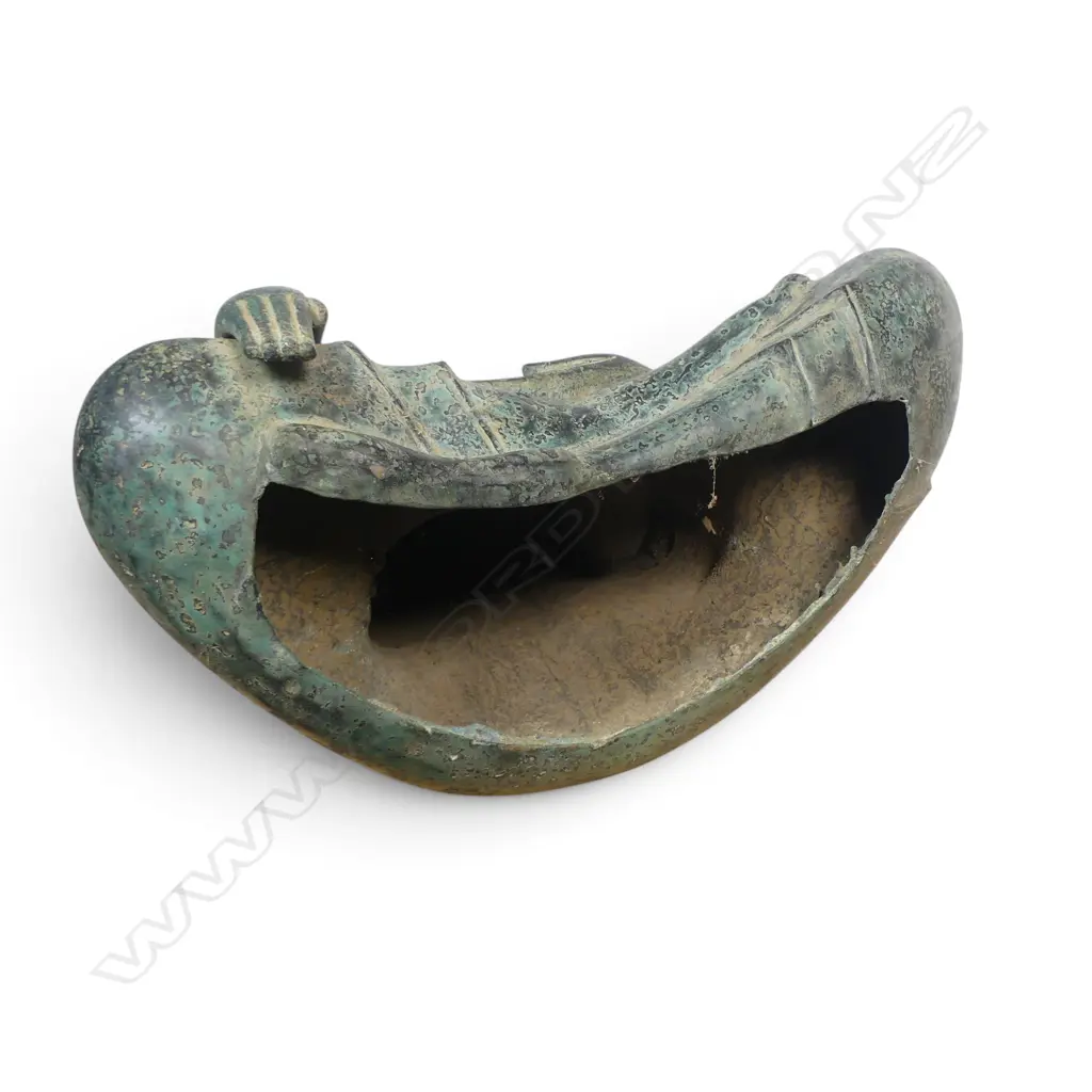SOUTHEAST ASIAN BRONZE STATUE OF BUDDHA SEATING IN A MEDITATIVE POSTURE (DHYANA MUDRA), SML DENTS TO LOWER BODY, H.400M Image 1++