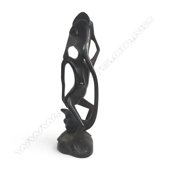 EAST AFRICAN DARK WOOD CARVING SCULPTURE OF SPIRIT w ABSTRACT & ELONGATED FORMS, SIGNED BY THE ARTIST UNDER, 380 X 140MM