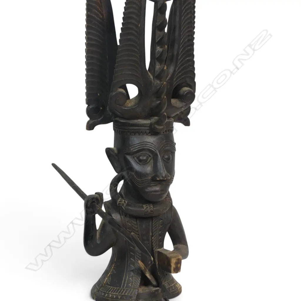 INDONESIAN CARVED WOODEN ANCESTRAL FIGURE SIRAHA SALAWA 'PROTECTIVE FATHER', CRACK TO LEFT SIDE, 530 X 150MM Image 1++