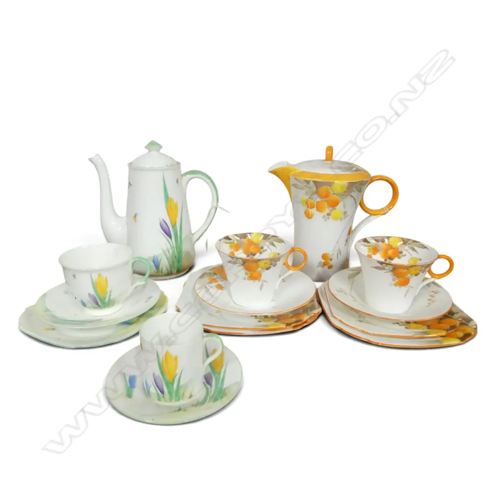 2 SHELLEY CHINA PART COFFEE & TEA SETS 2 COFFEE POTS CSPS ETC FLORAL PATS Image 1++