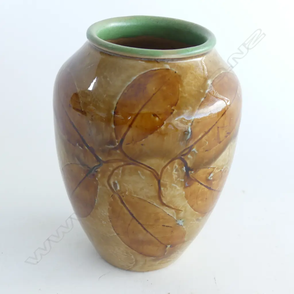 ROYAL DOULTON STONEWARE 'LEAF' VASE H.135mm Image 1++