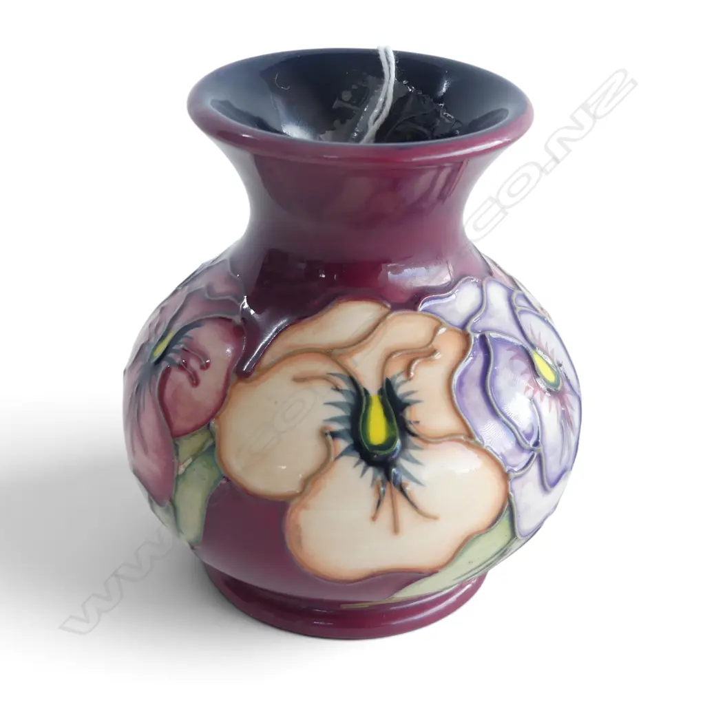 MOORCROFT SMALL PSY VASE H.100mm Image 1++