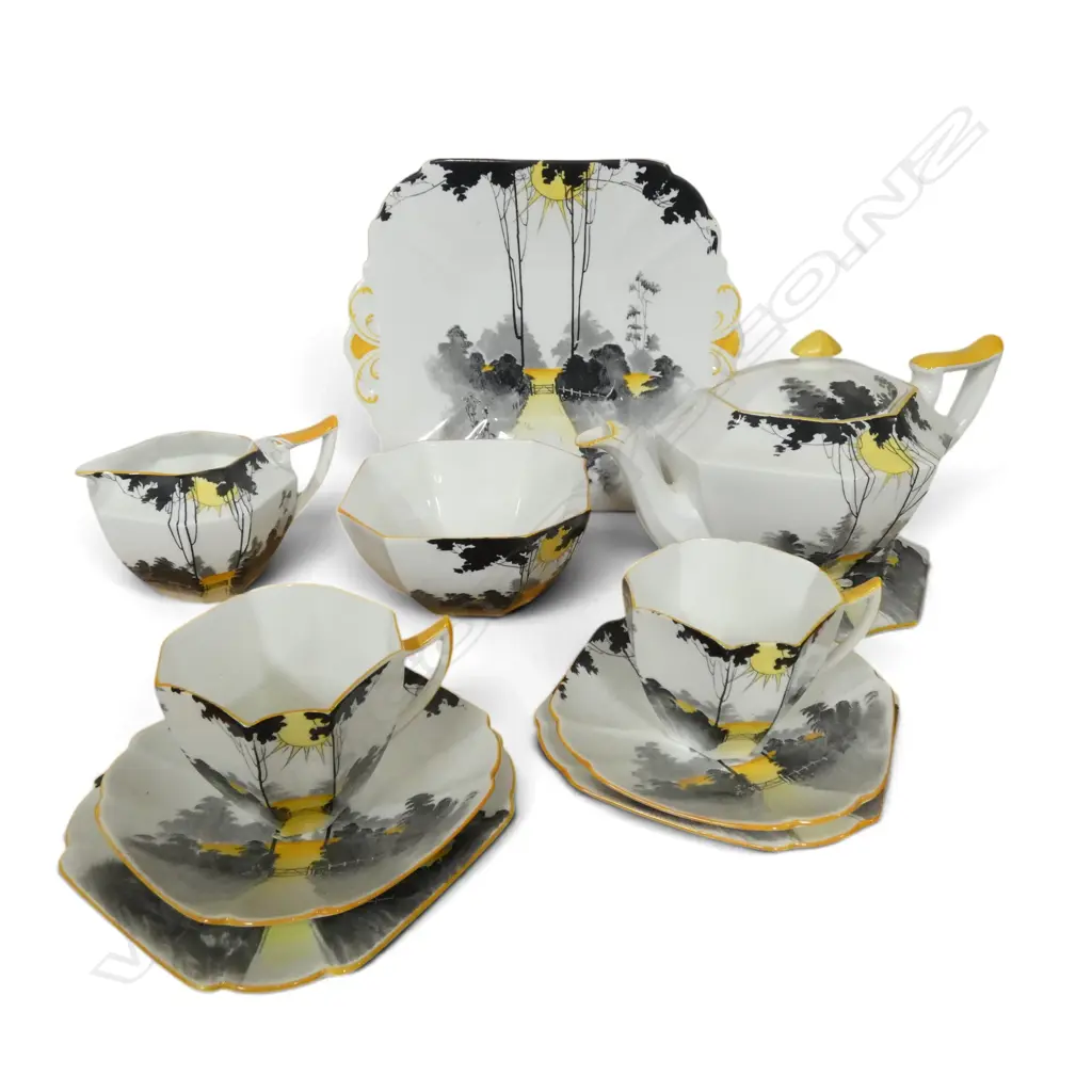PART SHELLEY CHINA TEASET TEAPOT ON STAND C/SUGAR 2 CSPS & CAKE PLATE DECO SUNSET PAT Image 1++