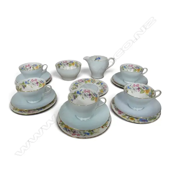 SHELLEY CHINA PART TEASET 5CSPS C/SUGAR POWDER BLUE  SPRING FLOWER PAT